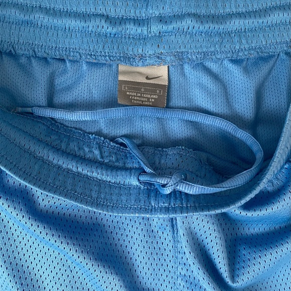 Nike - University Blue Basketball Short (L) - Picture 2 of 3